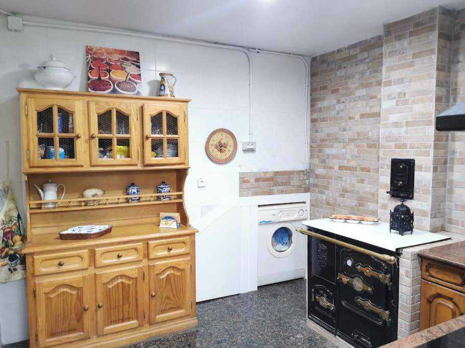 La Flor De Toranzo "Vive Los Valles Pasiegos" Prases エクステリア 写真